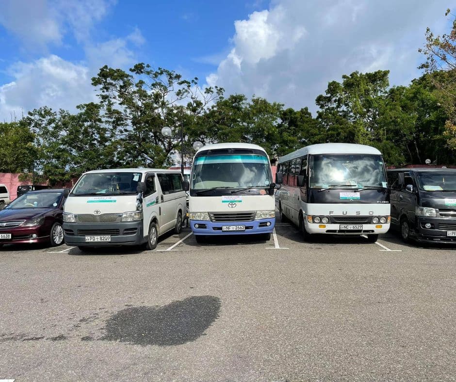 Bus rental Sri Lanka - school trip and events