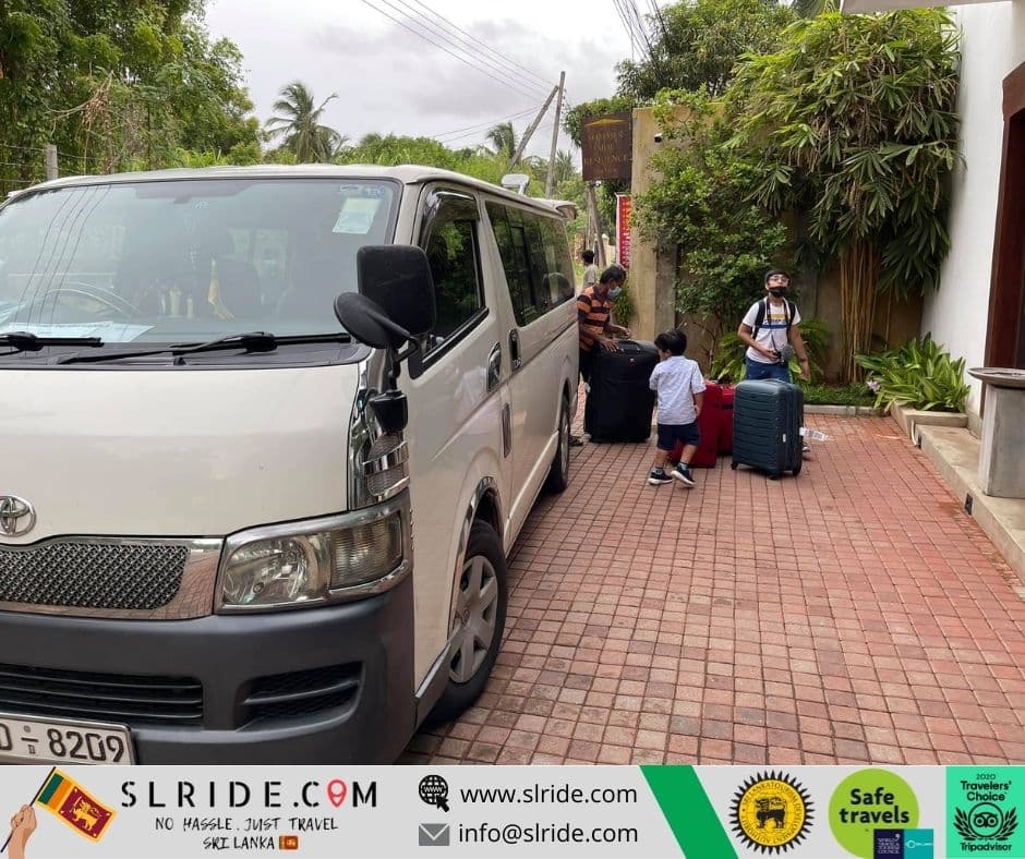 Chauffeur driven van Sri Lanka - group travel